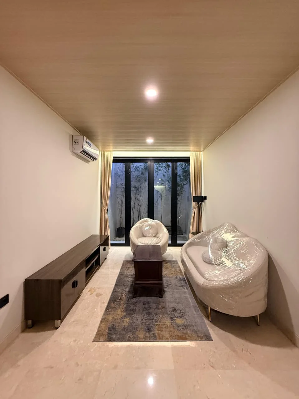 New Townhouse Permata Hijau Area Lokasi Super Strategis