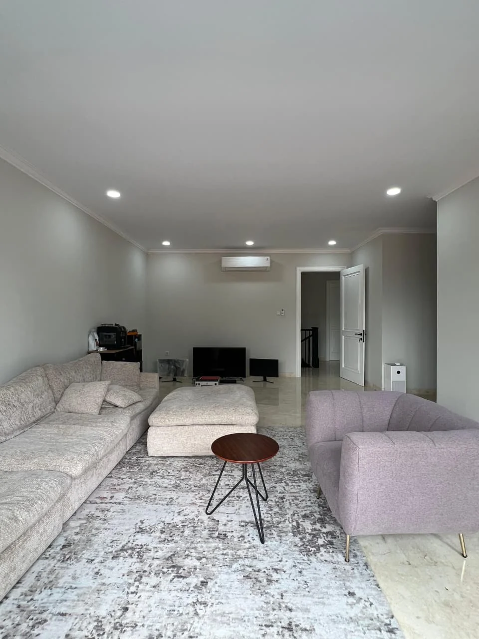 BRAND NEW HOUSE KEBAYORAN BARU JAKARTA SELATAN BEBAS BANJIR