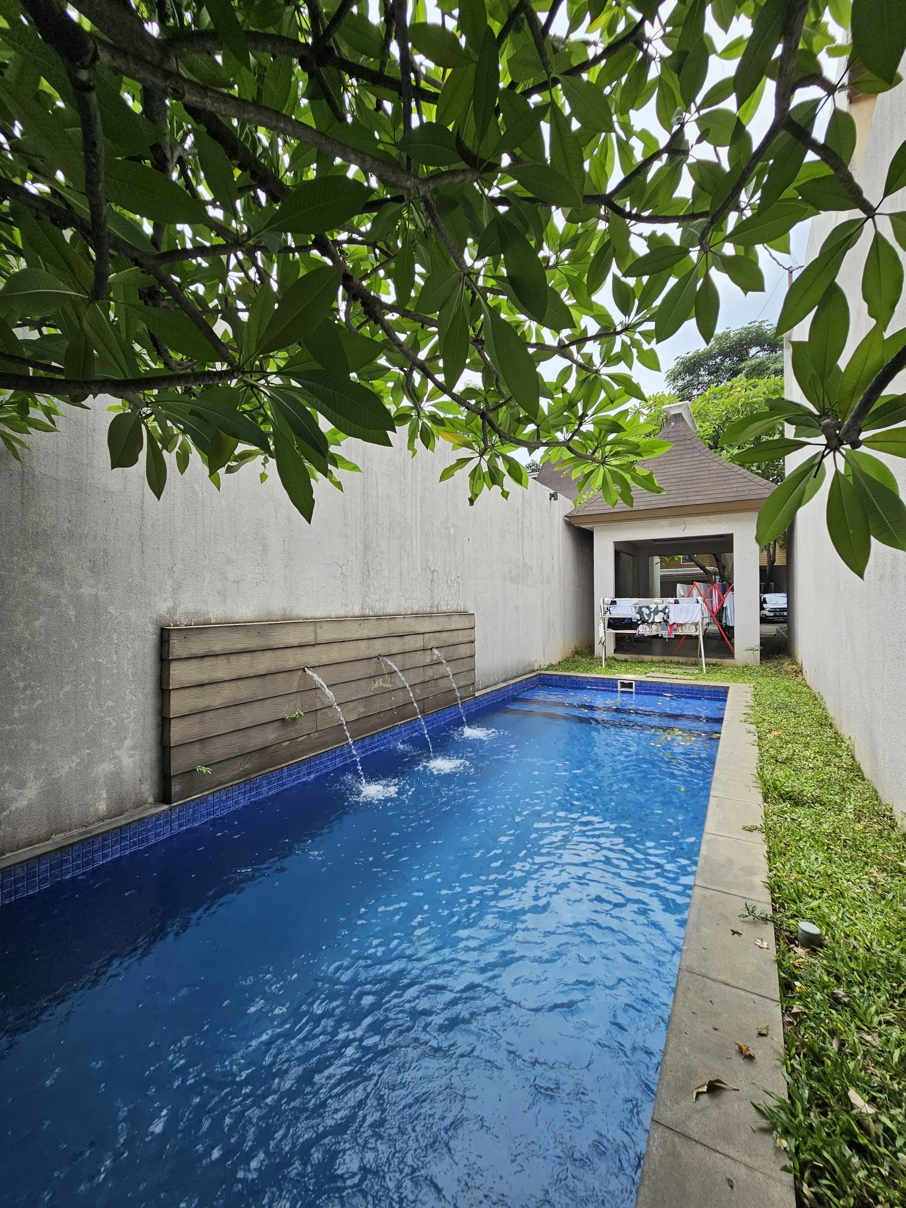 Rumah Siap Huni Dalam Townhouse Jatipadang Pasar Minggu Jakarta Selatan