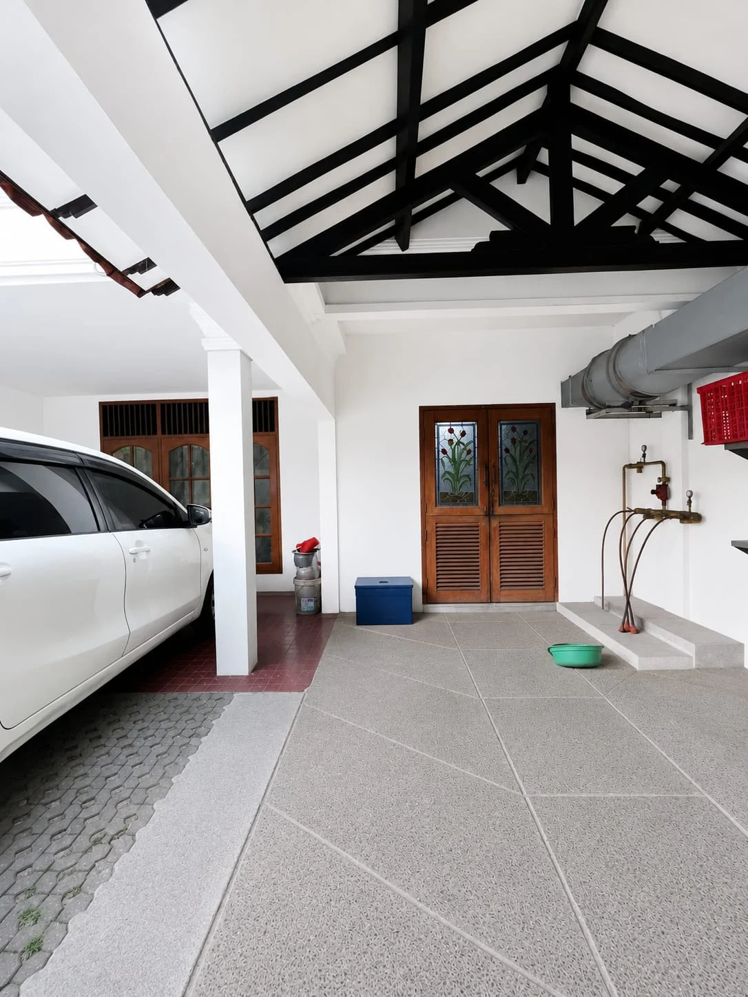 RUMAH BERLOKASI STRATEGIS PONDOK INDAH