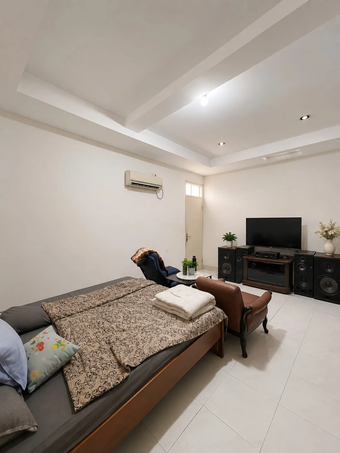 RUMAH BERLOKASI STRATEGIS PONDOK INDAH